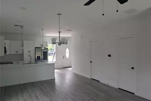 7813 Hirsch, Houston, TX 77016 - Photo 3