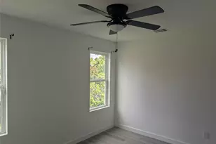 7813 Hirsch, Houston, TX 77016 - Photo 5
