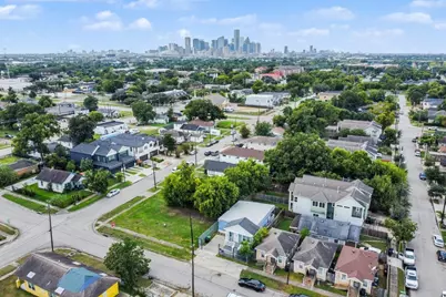 1709 Dan Street, Houston, TX 77020 - Photo 29