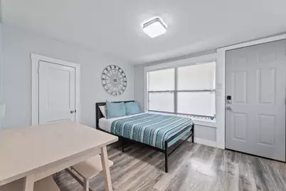 412 Drew St #4, Houston, TX 77006 - Photo 15