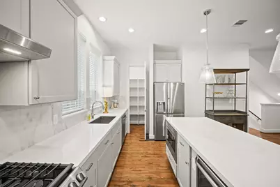 2709 Clinton Drive, Houston, TX 77020 - Photo 15
