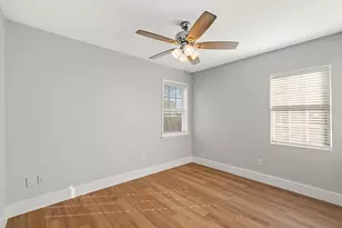 915 Avenue E, Rosenberg, TX 77471 - Photo 9