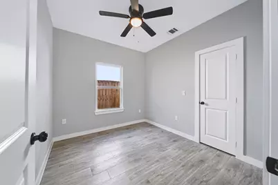 16733 E Hammon, Montgomery, TX 77316 - Photo 15