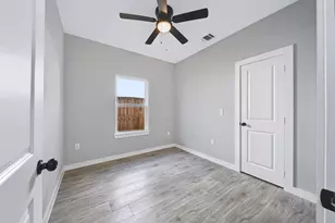 16733 E Hammon, Montgomery, TX 77316 - Photo 15