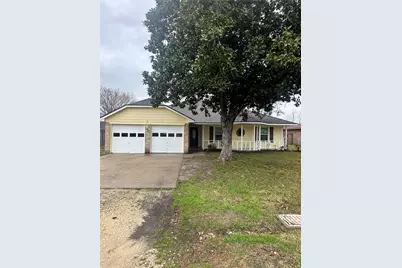 501 Cindyrella Drive, Highlands, TX 77562 - Photo 1