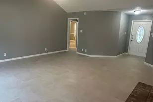 501 Cindyrella Dr, Highlands, TX 77562 - Photo 9