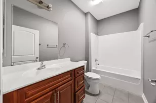 6419 Crim Ct, Houston, TX 77049 - Photo 13