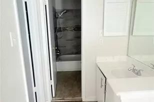 6200 W Tidwell Rd, Houston, TX 77092 - Photo 9