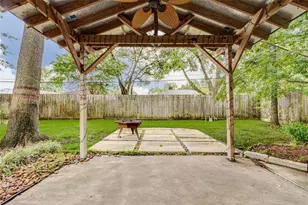 2103 Bethlehem St, Houston, TX 77018 - Photo 37