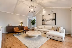 2103 Bethlehem St, Houston, TX 77018 - Photo 3