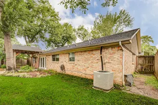 2103 Bethlehem St, Houston, TX 77018 - Photo 41