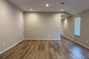 12314 Morning Vis Dr, Houston, TX 77014 - Photo 9