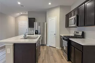 12314 Morning Vis Dr, Houston, TX 77014 - Photo 7