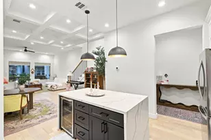 5828 Kiam St, Houston, TX 77007 - Photo 13