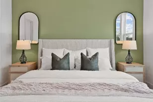 253 De Boll St, Houston, TX 77022 - Photo 19