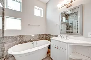 715 Algona Ave, Houston, TX 77008 - Photo 33