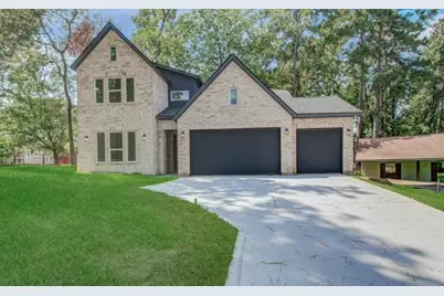 1802 Rollingwood Drive, Huntsville, TX 77340 - Photo 1