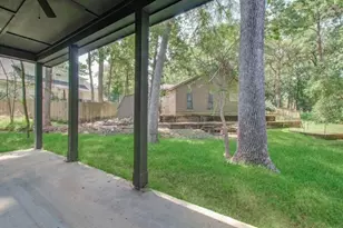 1802 Rollingwood Dr, Huntsville, TX 77340 - Photo 47