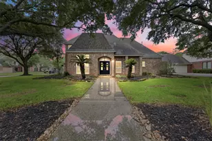 14707 Sandy Creek Dr, Houston, TX 77070 - Photo 1