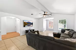28919 Village Creek Loop, Spring, TX 77386 - Photo 9
