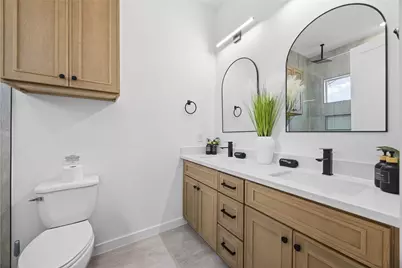 9019 Comal Street #B, Houston, TX 77051 - Photo 9