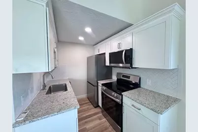 4406 Helen Street #1, Hitchcock, TX 77563 - Photo 11