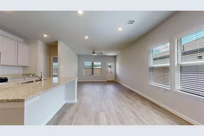 11632 Whirlaway Drive, Willis, TX 77318 - Photo 5