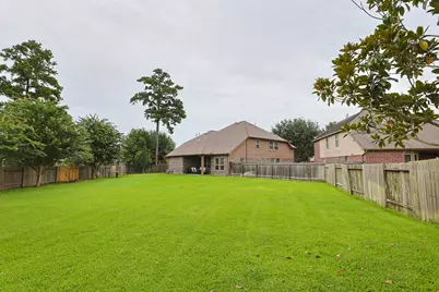 5922 Vinland Shores Court, Spring, TX 77379 - Photo 17