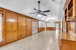 11651 Twain Dr, Montgomery, TX 77356 - Photo 17