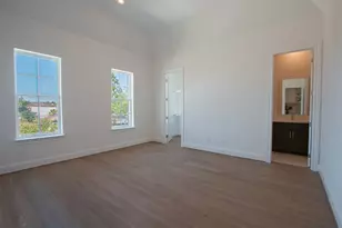 1717 Monarch Oaks St, Houston, TX 77055 - Photo 15