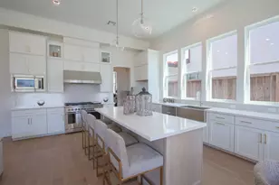 1717 Monarch Oaks St, Houston, TX 77055 - Photo 1
