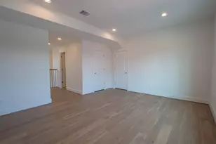 1717 Monarch Oaks St, Houston, TX 77055 - Photo 13