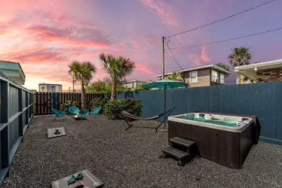 2307 Bernardo De Galvez Avenue, Galveston, TX 77550 - Photo 35