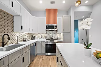 2307 Bernardo De Galvez Avenue, Galveston, TX 77550 - Photo 25