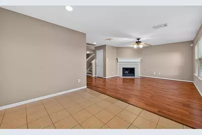 2338 Summit Meadow Drive, Houston, TX 77489 - Photo 7
