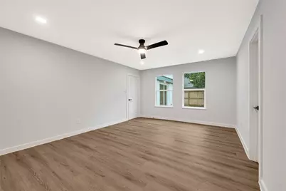 3415 Lapstone Drive, Houston, TX 77082 - Photo 11