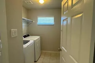 169 Camelot Pl Ct, Conroe, TX 77304 - Photo 15