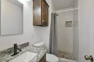 2818 Rapho St, Crosby, TX 77532 - Photo 11
