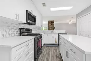 4002 Spring Forest Dr, Pearland, TX 77584 - Photo 11