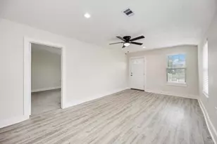 7921 Little St, Houston, TX 77028 - Photo 3
