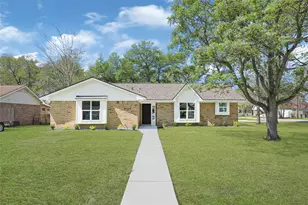 2100 Crestwood Dr, Richmond, TX 77469 - Photo 1