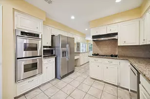 6207 S Braeswood Blvd, Houston, TX 77096 - Photo 17