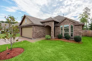 1945 Briar Grove Dr, Conroe, TX 77301 - Photo 1