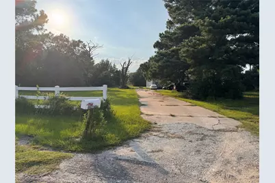 21269 Bracewell Road, Bedias, TX 77831 - Photo 3