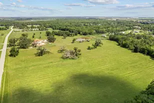 16511 Sun Valley Ln, Rosharon, TX 77583 - Photo 1