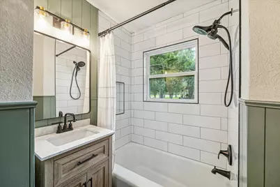 701 Malone Street, Tomball, TX 77375 - Photo 11