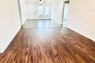 701 Malone St, Tomball, TX 77375 - Photo 3