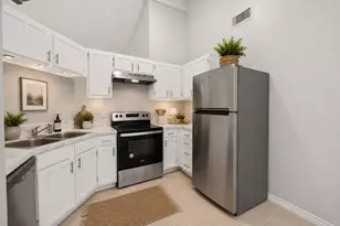 4714 Bridgeview Ln, Spring, TX 77388 - Photo 3