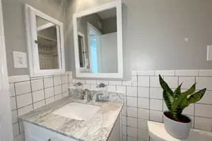 2601 Bellefontaine St, Houston, TX 77025 - Photo 11