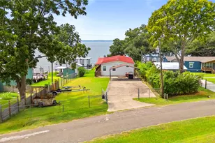 298 Nugent Dr, Livingston, TX 77351 - Photo 5